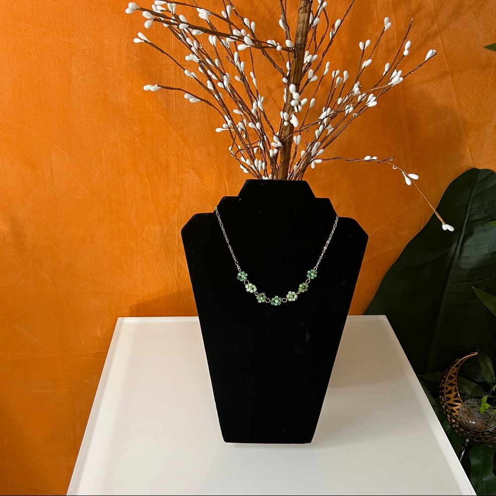 Urban Outfitters green floral necklace
